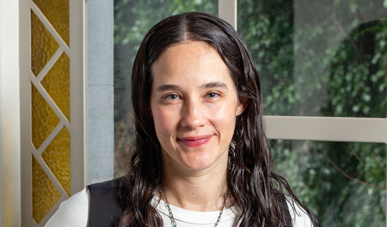 Ximena Sariñana nos habla de sus éxitos, sus hijos y 'Existencia Kamikaze', su nuevo disco