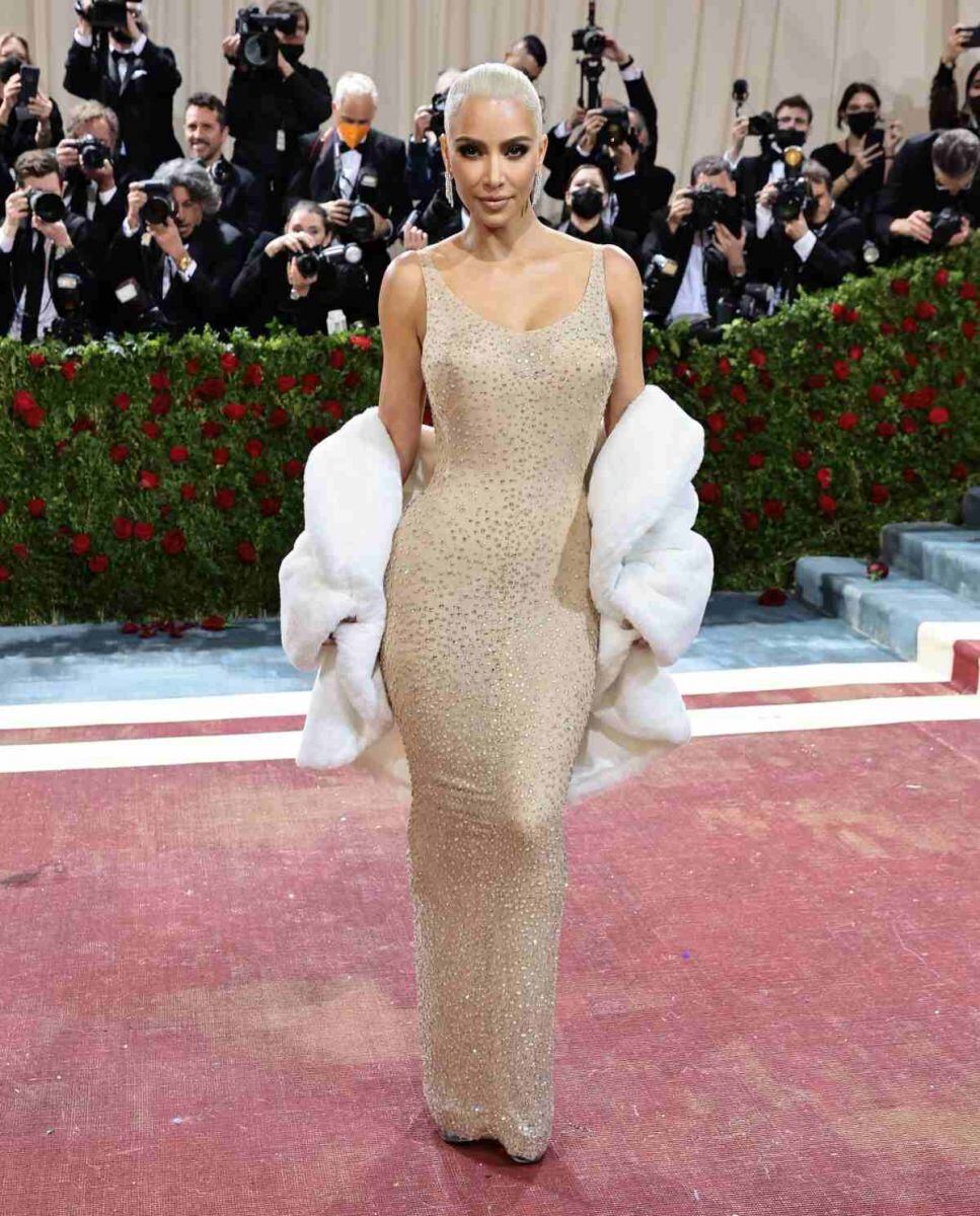 Así tiene el pelo Kim Kardashian tras años de tintes y uso de extensiones