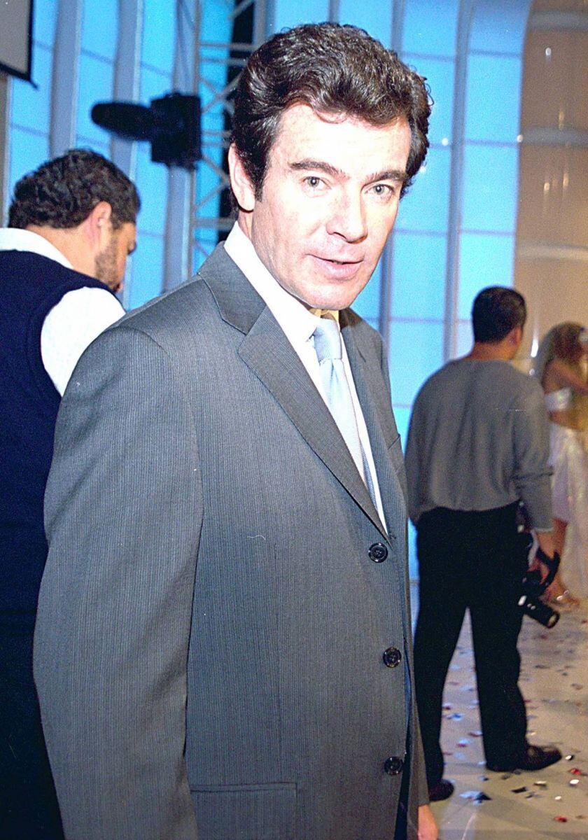 La cantante Lucero, novia del empresario Michel Kuri, confesó que estuvo enamorada de Guillermo Capetillo 