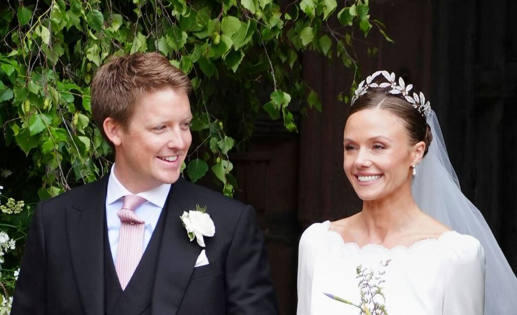 Hugh Grosvenor, duque de Westminster con Olivia Henson / AP