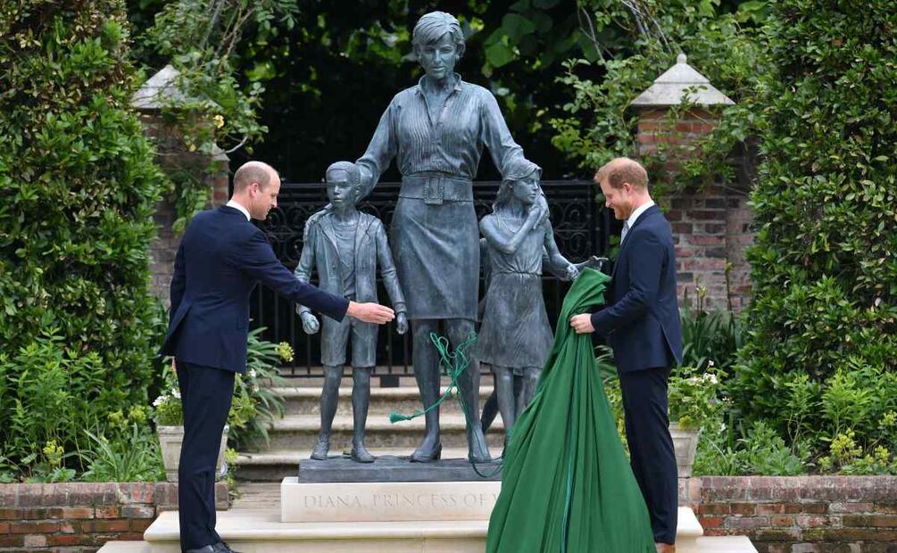 Diana de Gales: la develación de su estatua en las mejores fotos 