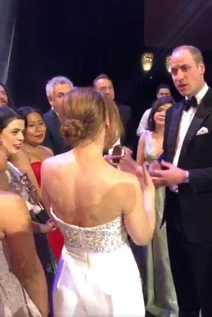 VIDEO: Así fue el encuentro del príncipe William, Yalitza Aparicio, Alfonso Cuarón y Marina de Tavira