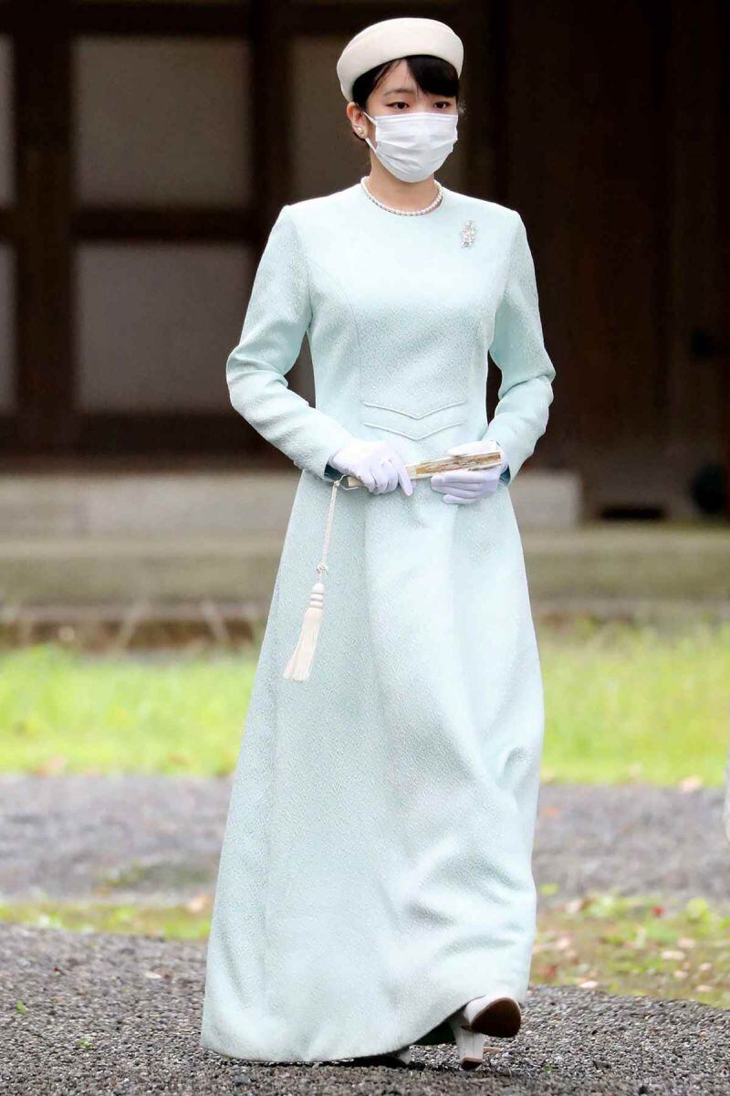 Mako de Japón se reúne con el emperador Naruhito y la emperatriz Masako antes de su boda