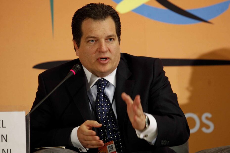 Los círculos de poder en la vida de Luis Miguel