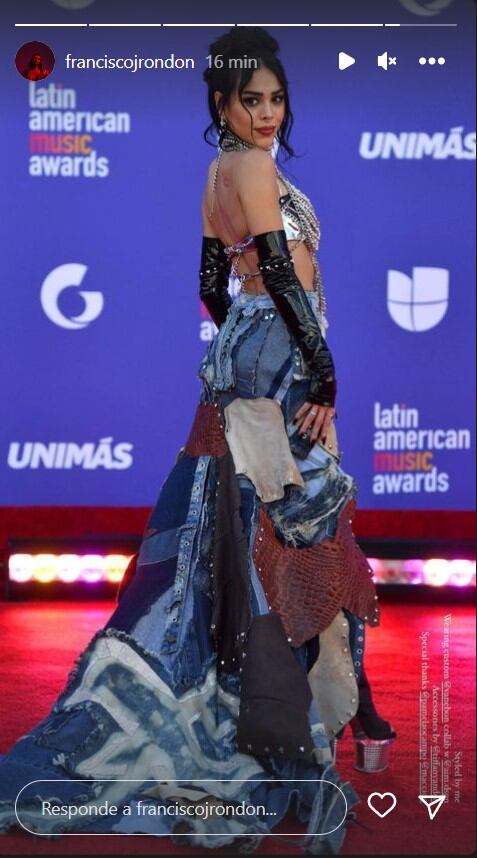Danna Paola, reina máxima en los Latin American Music Awards con ropa fetiche de Vanebon 