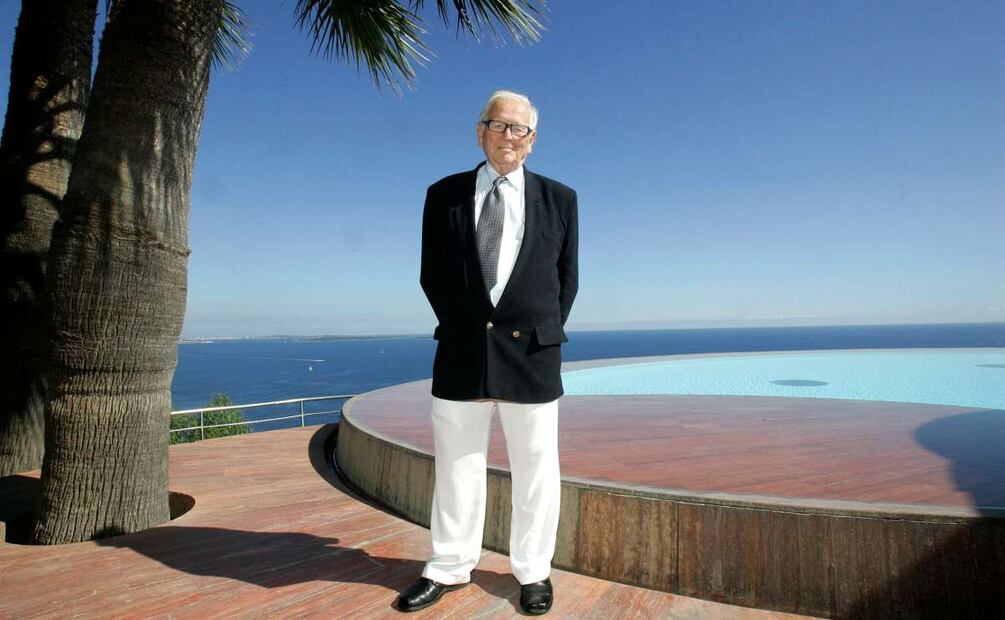 Quién es Pierre Cardin, el diseñador que murió a los 98 años
