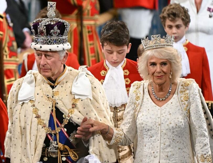 El rey Carlos III y la reina Camila en el Parlamento británico / AFP
