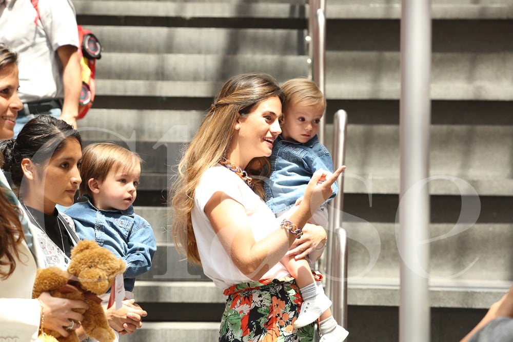 EN PORTADA: Paola Albarrán y sus trillizos Fernando, Pablo y Natalia Landeros