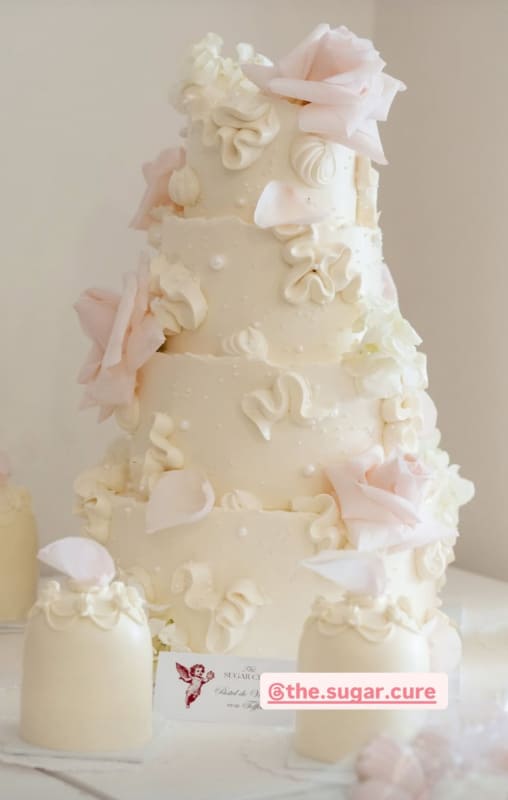 Pastel de bautizo de Isabel García Rodríguez / Foto: Instagram