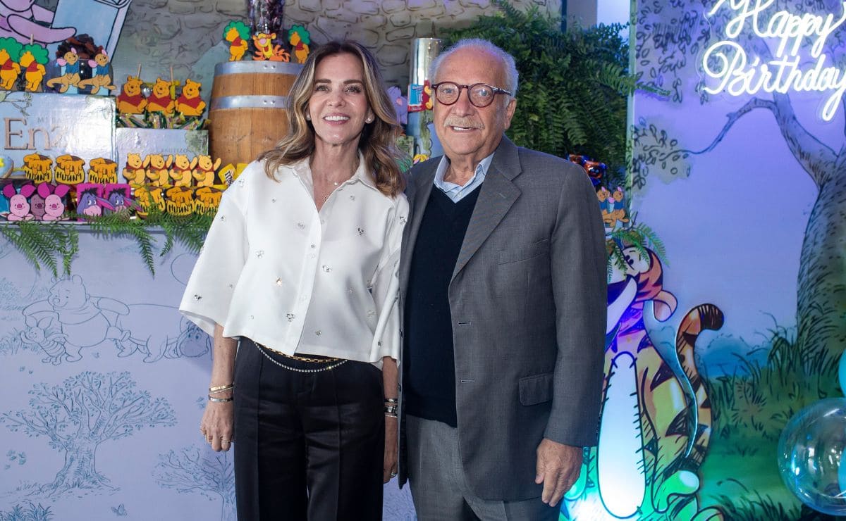 Gabriela Almada y José Luis Nassar en el bautizo de Enzo, hijo de Alejandro Etienne y Jessica Nassar / Foto: Esteban Torreblanca