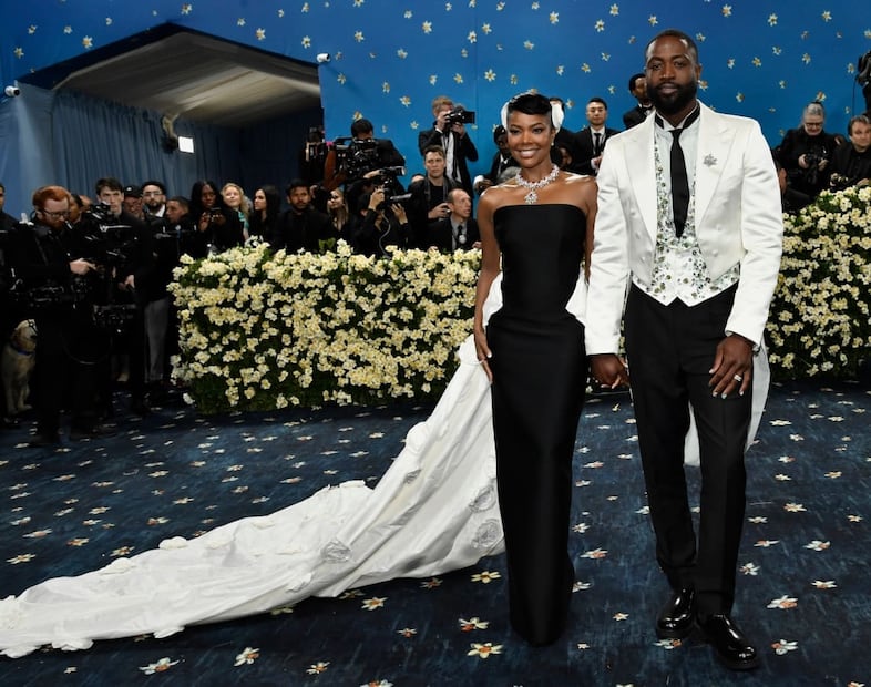 Gabrielle Union y Dwayne Wade en la Met Gala 2025 / Foto: Evan Agostini - AP