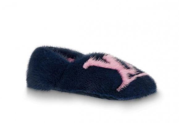 Las pantuflas de Kylie Jenner y Sophie Turner con las que sí saldrías a la calle