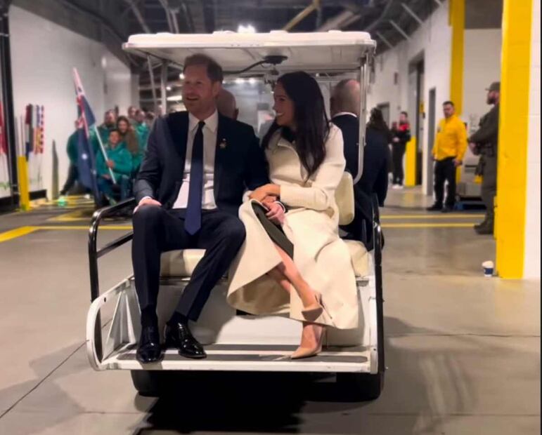 Meghan Markle y el príncipe Harry / Foto: Captura