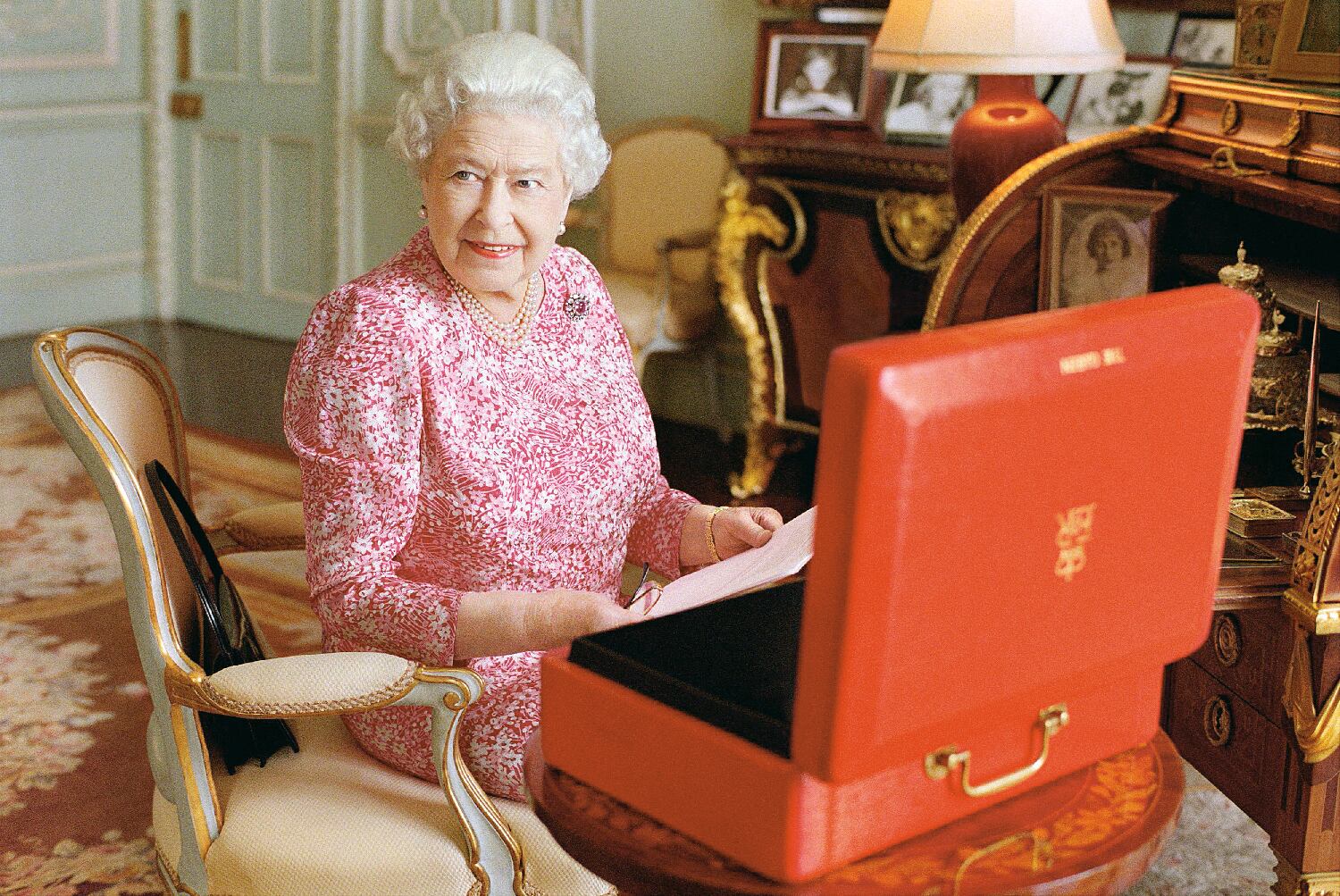 Por esta razón la reina Isabel II celebra su cumpleaños dos veces al año