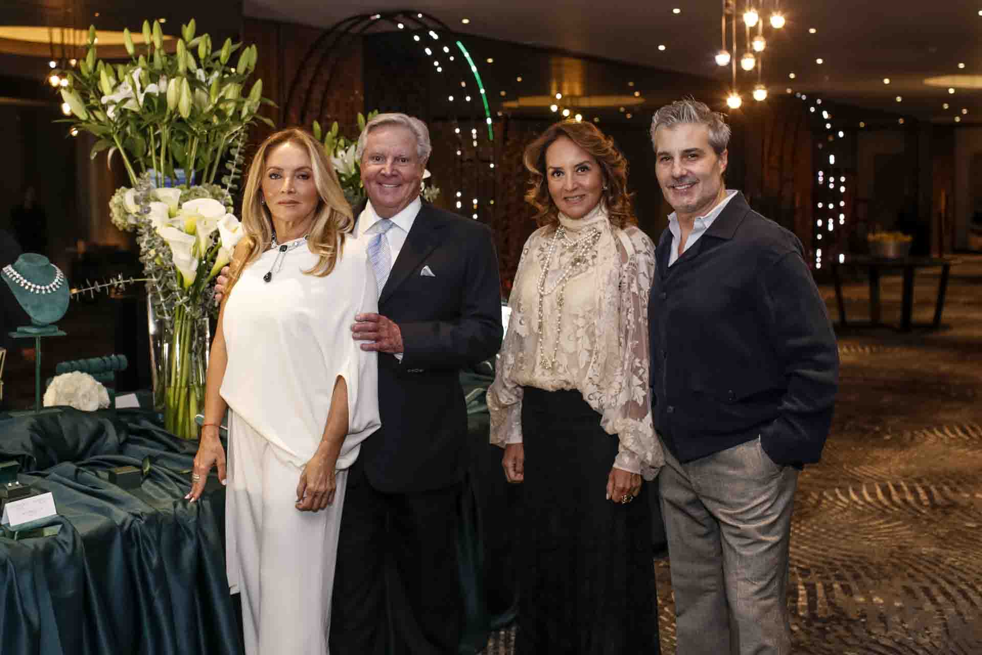 Mijares unió a 350 personalidades en apoyo a la salud