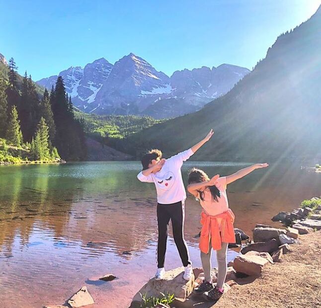 Thalía, Tommy Mottola y sus hijos se van de camping