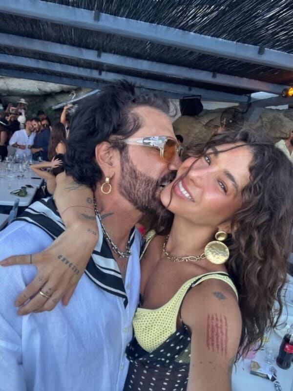Alejandro Fernández y Karla Laveaga (Foto: Instagram)