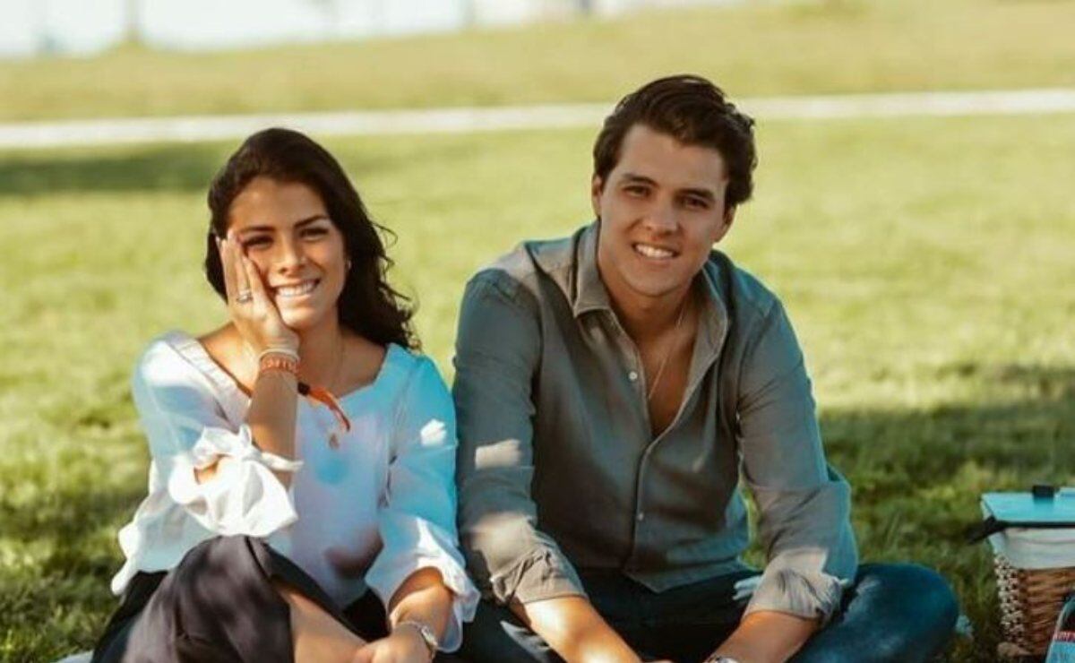 Paulina Peña y Fernando Tena celebran siete años de novios