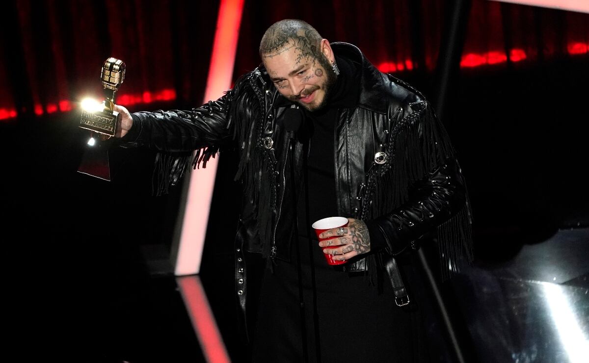 Post Malone hace una quinta colaboración ¡con Crocs!