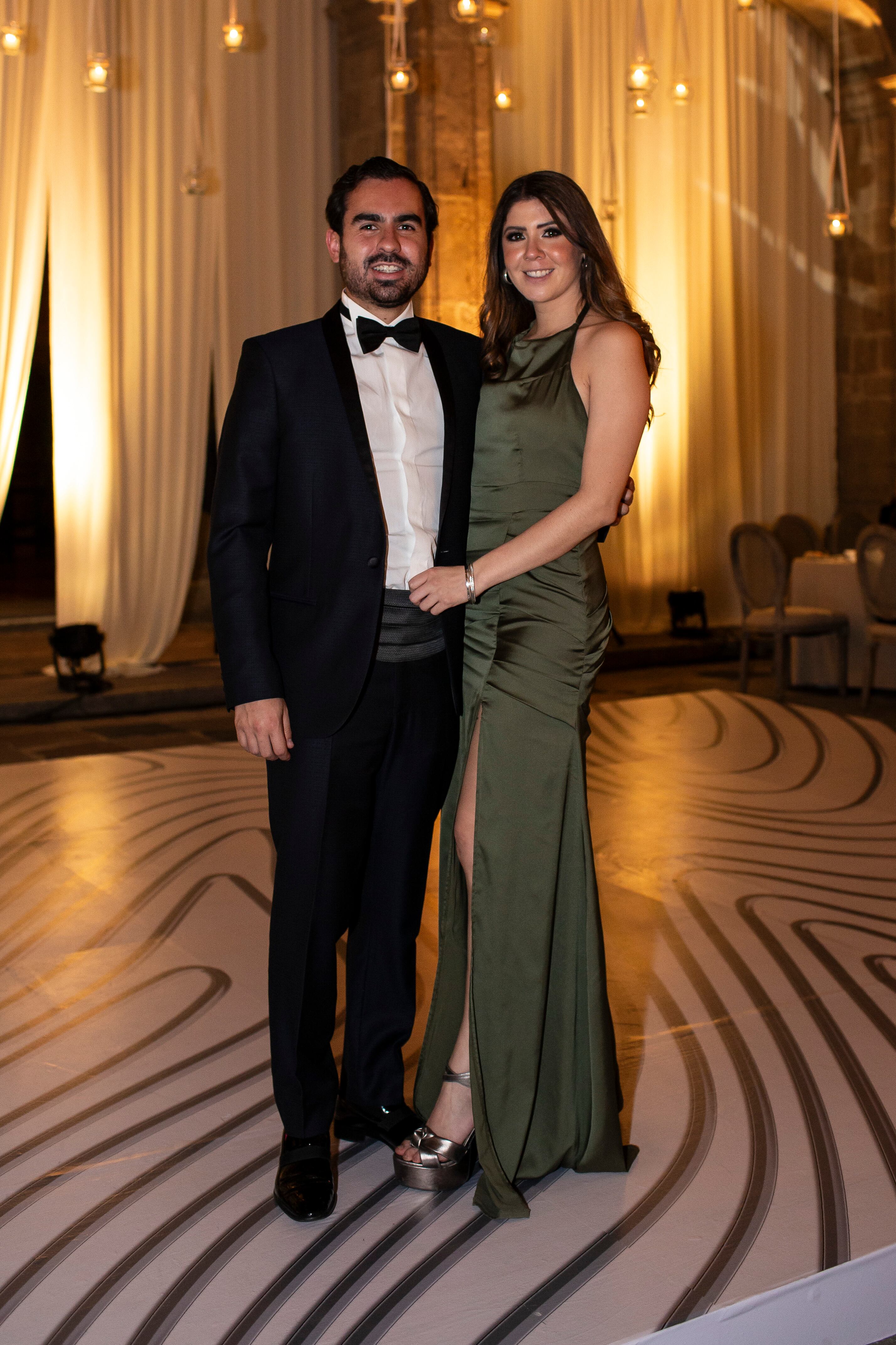 Juan Luis Ealy y Paulina Fuentes. (Fotos: Esteban Torreblanca)