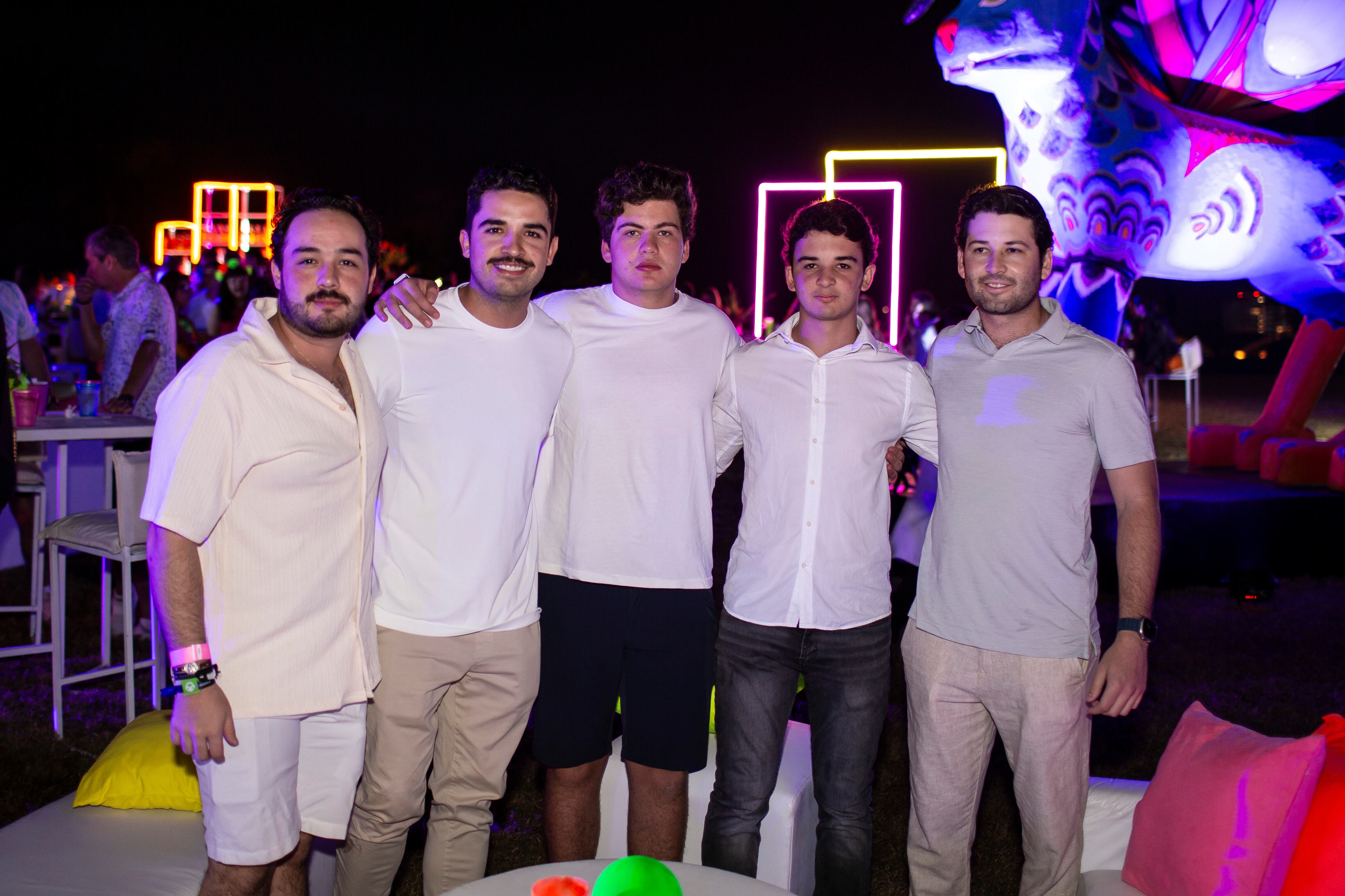 Diego Flores, Felipe Ramírez, Mikel, Franco y Héctor Slim. (Foto: Esteban Torreblanca)