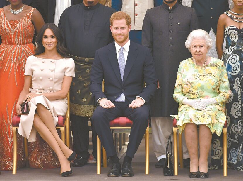 Meghan Markle y Harry llamaron a la reina Isabel ll para felicitarla por su cumpleaños