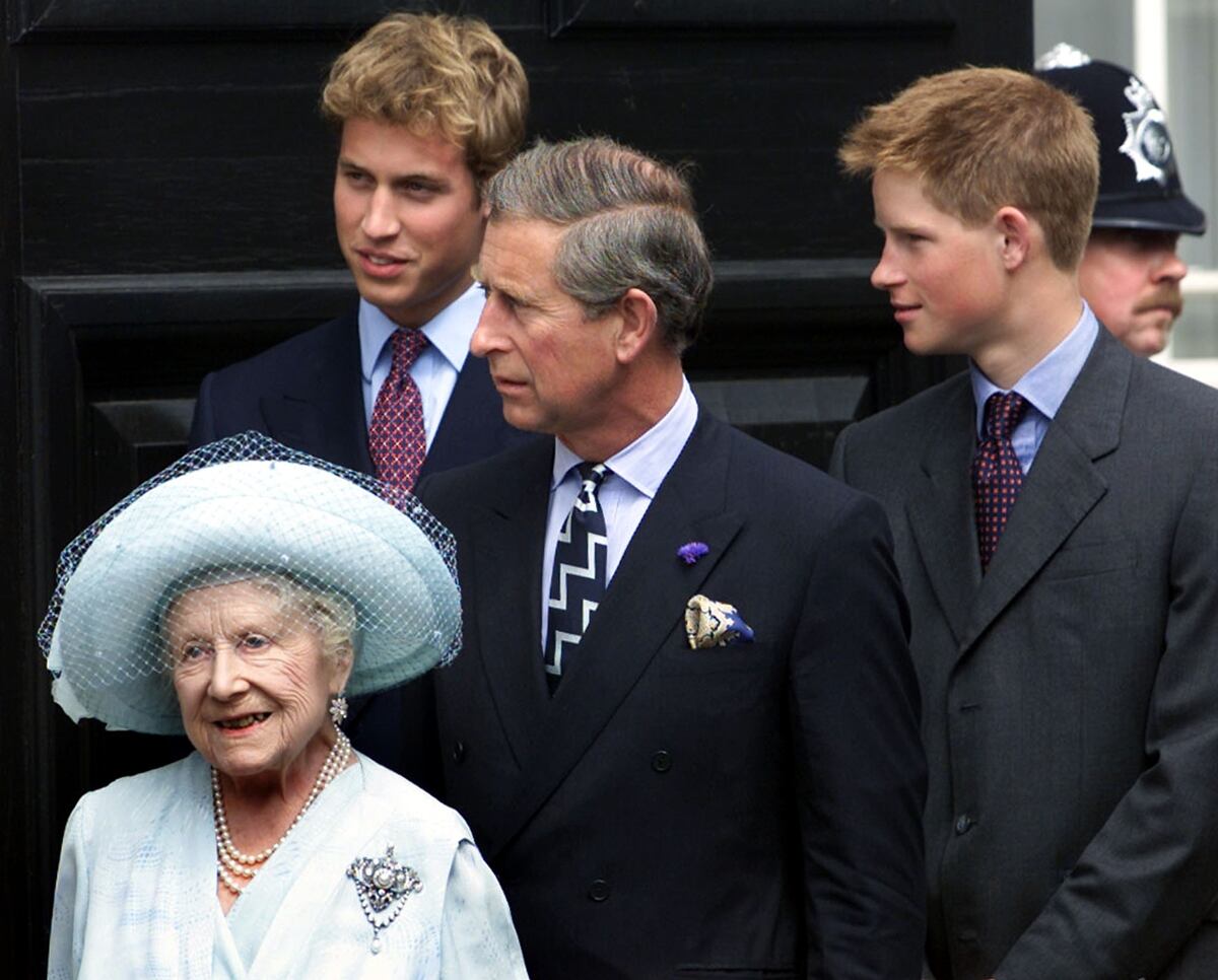 El príncipe Harry heredó más dinero de su bisabuela que el príncipe William; esta es la razón