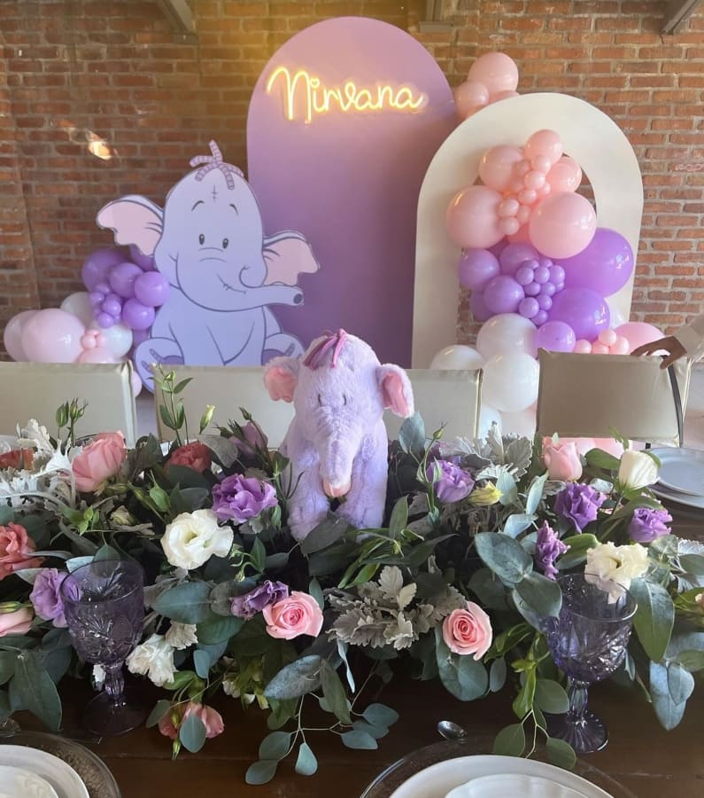 El baby shower de Nirvana, hija de Alex Fernández / Instagram: @alexiah.mma