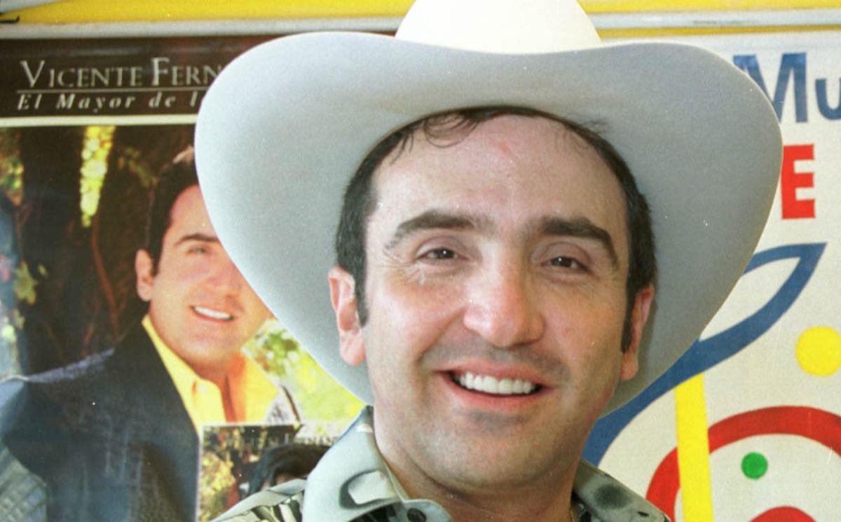 La "Kim Kardashian mexicana" niega que Vicente Fernández Jr. esté internado en un centro de rehabilitación