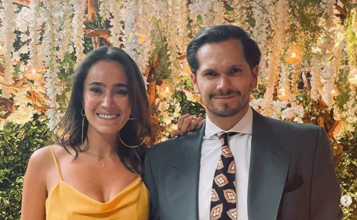 Pau, hermana de Juanpa Zurita, se casa con Alejandro Serralde