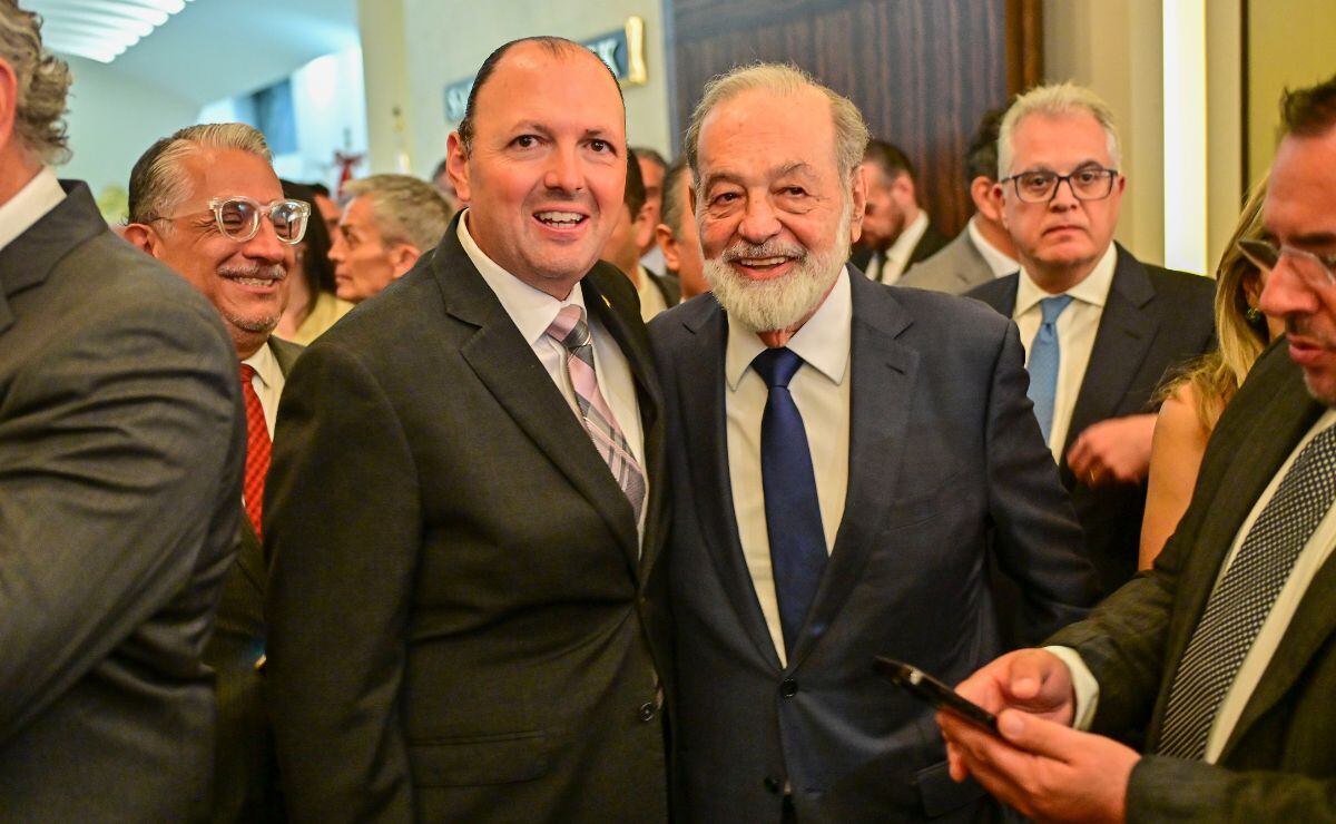 Jorge Serio y Carlos Slim Helú / Foto: Arturo Quintero