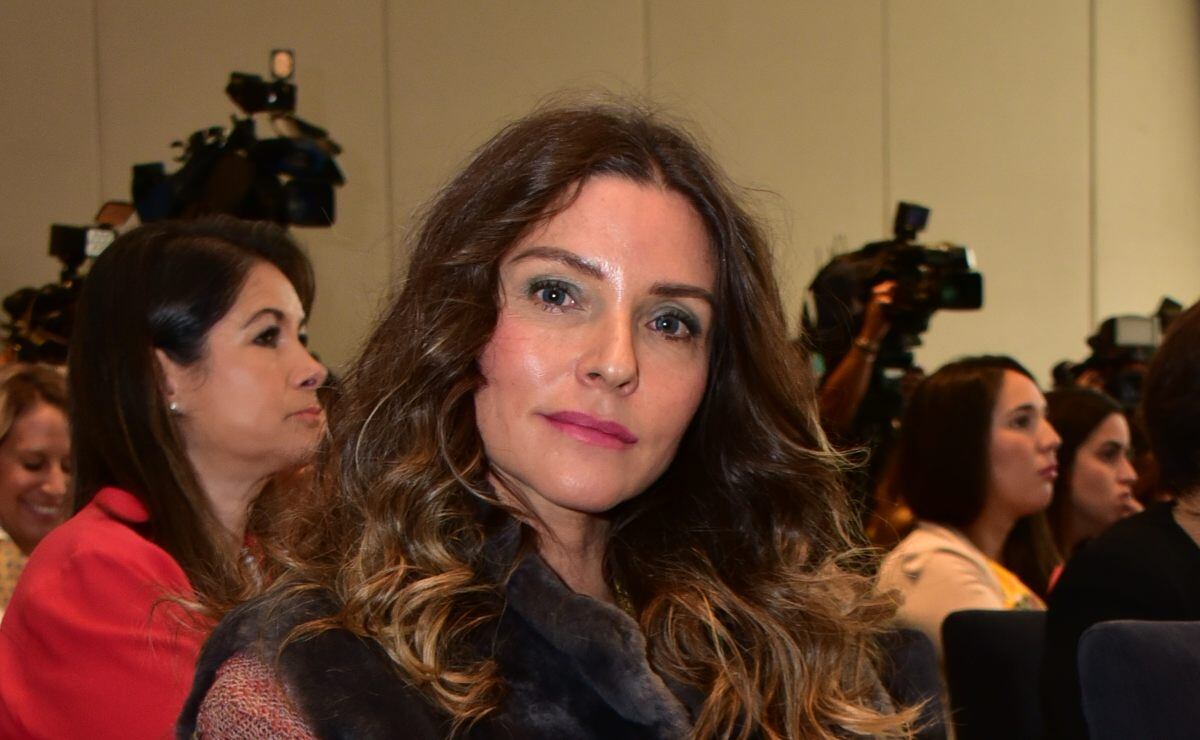 Issabela Camil defiende a su hermano Jaime de los haters