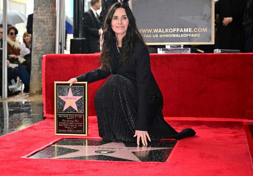 Courteney Cox confirma que el príncipe Harry se quedó en su casa "un par de días"