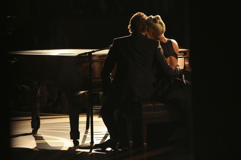 Lady Gaga revela, por fin, cómo es su relación con Bradley Cooper