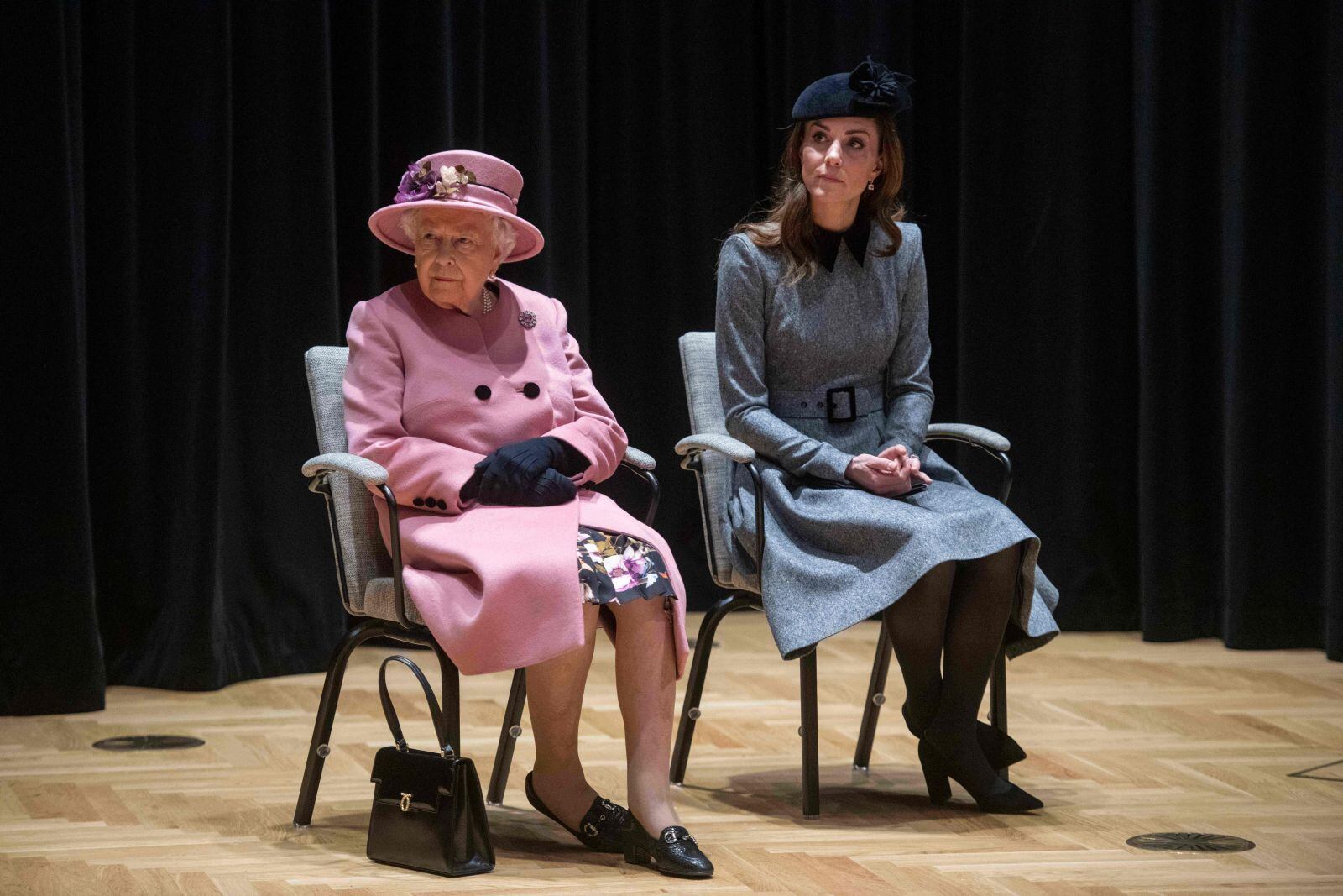 Después de siete años Kate Middleton y la reina Isabel II acuden a un evento en solitario 