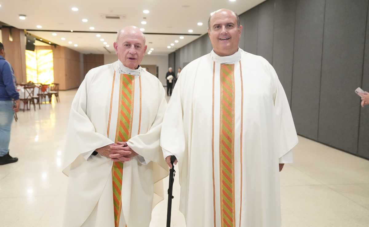 Jaime Gurza y Padre Olmos / Foto: Leonardo Gómez