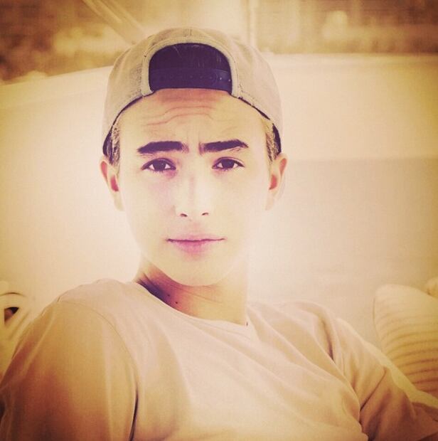 Los guapos hijos de Billy Rovzar