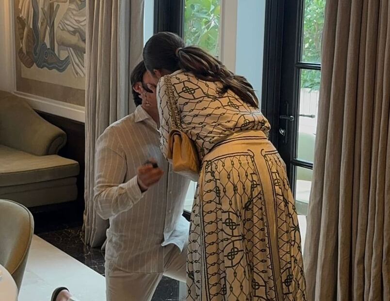 Aneliz, hija de Pepe Aguilar, se compromete con Rodrigo Castillo / Foto: Instagram