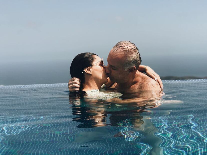 Yadhira Carillo y Juan Collado celebran otro año de amor y complicidad