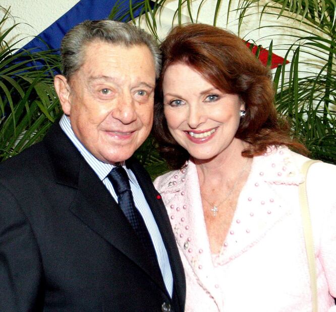 ¿Quiénes son las esposas de los hijos o de los nietos de los ex presidentes de México?