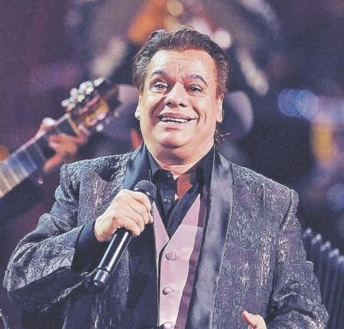 Esta es la historia de la foto de José José, Camilo Sesto, Juan Gabriel y Rocío Durcal