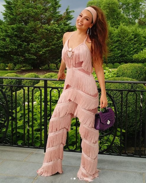  El look de Thalía desata polémica en Internet 