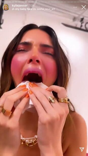 Kylie Jenner revela que se hizo pipí mientras grababa un video