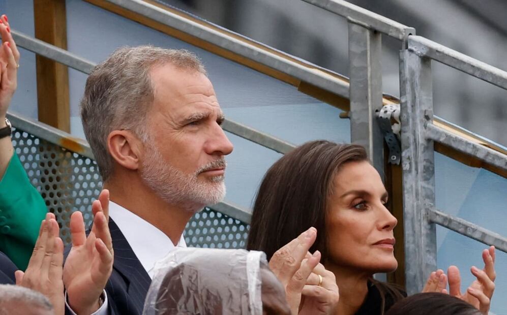 El rey Felipe y la reina Letizia de España en la inauguración de los Juegos Olímpicos de París 2024 / Foto: AFP