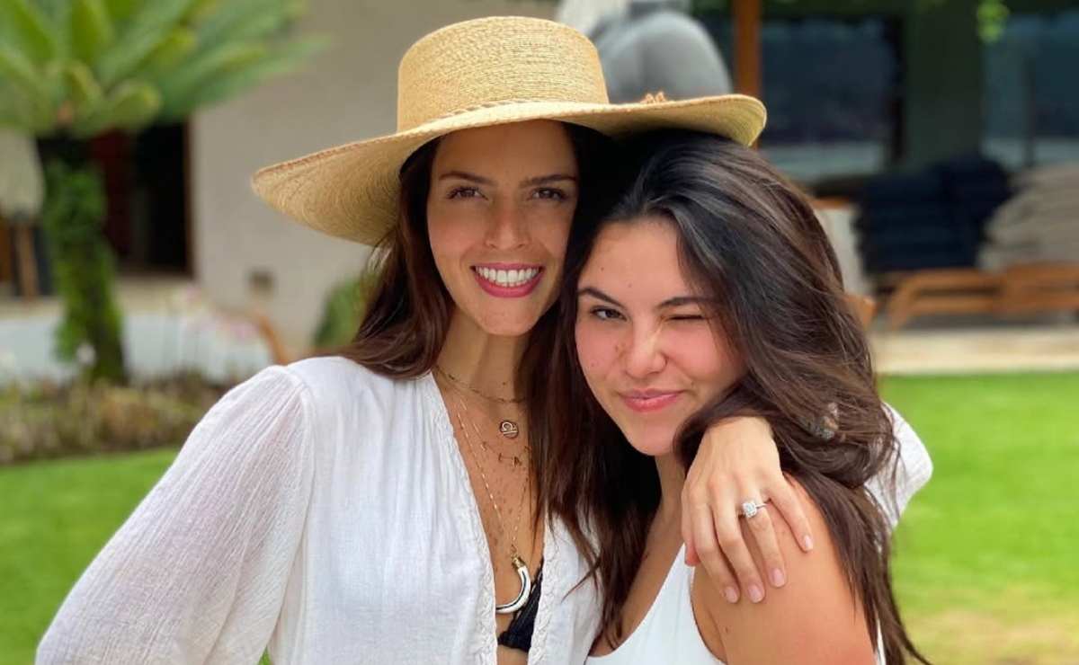 Claudia Álvarez dedica amoroso mensaje de cumpleaños a Alexa, hija de Billy Rovzar