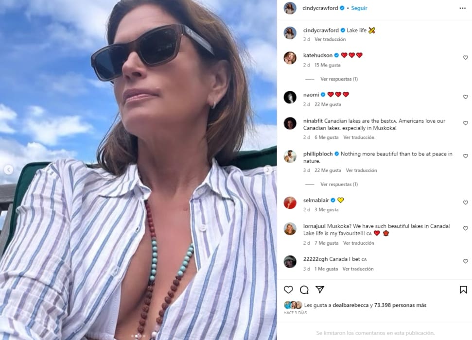 Instagram: @cindycrawford