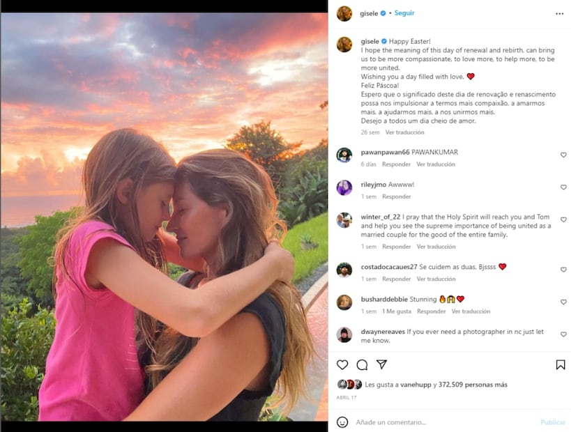 Mamás famosas que comparten un gran parecido físico con sus hijas