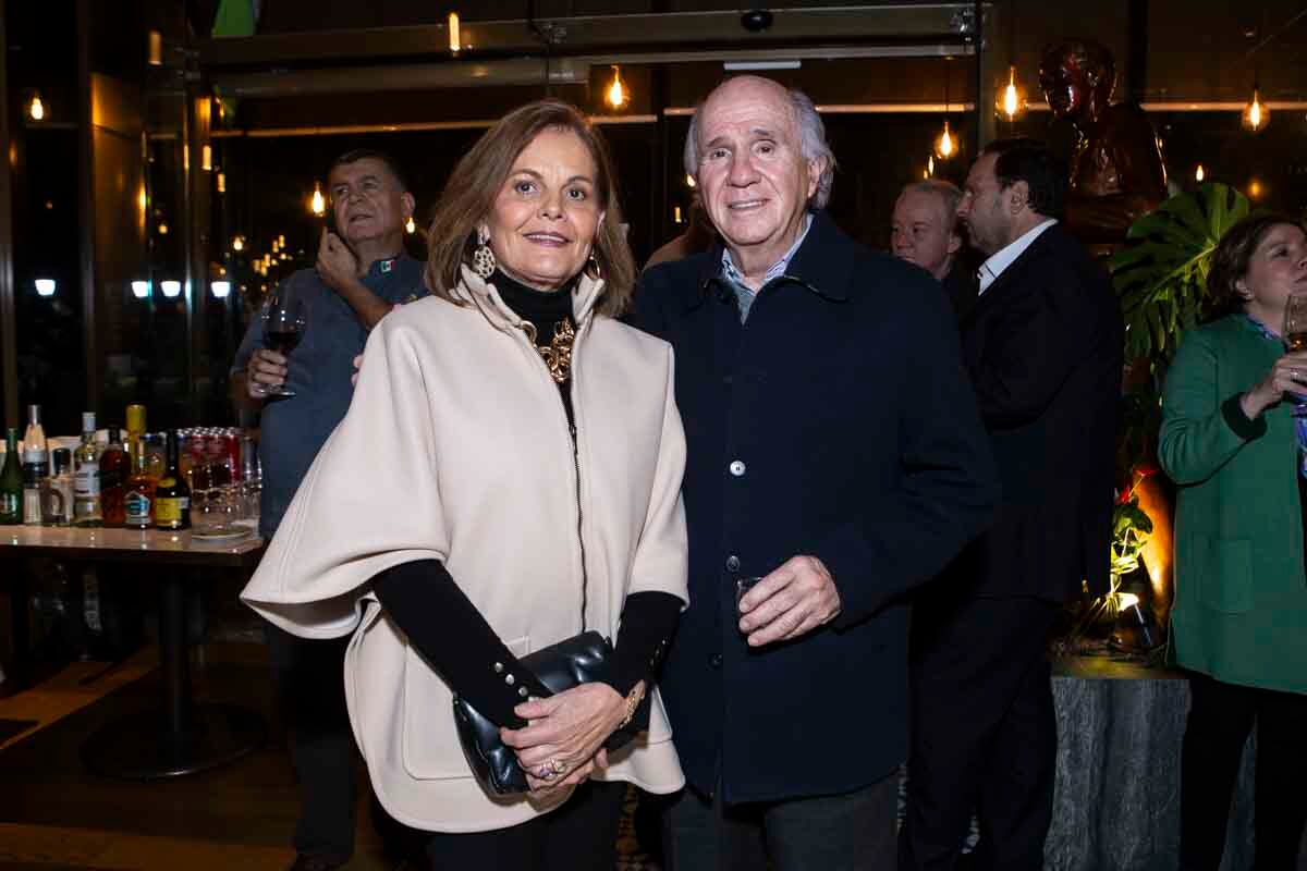 Mónica Martínez Tocavén y Francisco Mijares Noriega. (Foto: Esteban Torreblanca)