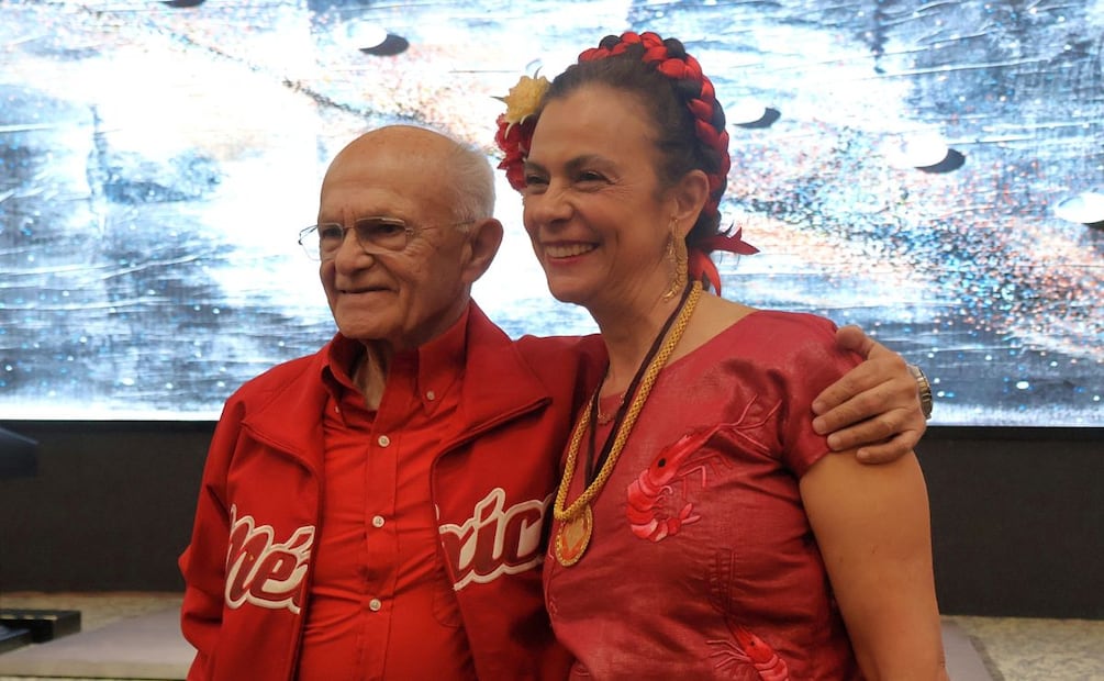 Alfredo Harp Helú con su esposa Isabel Grañén Porrúa / Foto: Karen Armenta