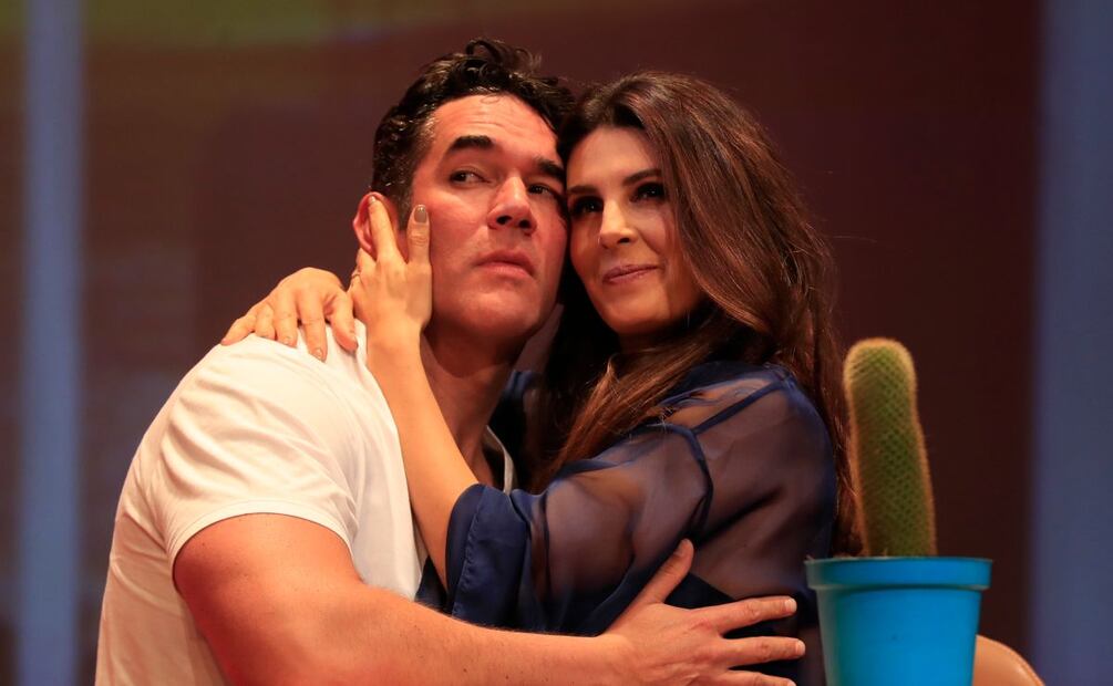 Mayrín Villanueva presume abdomen marcado a sus casi 50 años
